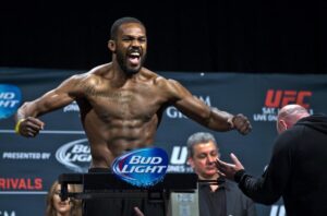 Jon Jones'un sakatlığı